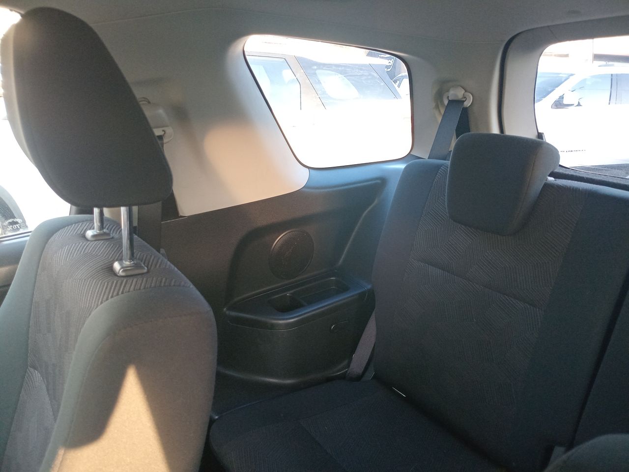 Suzuki Grand Vitara — foto 4 de 26