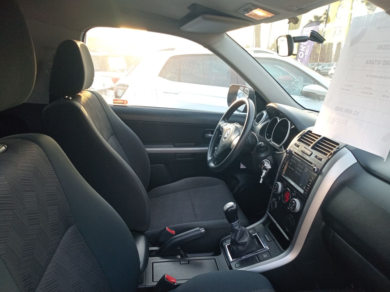 Suzuki Grand Vitara — foto 7 de 26