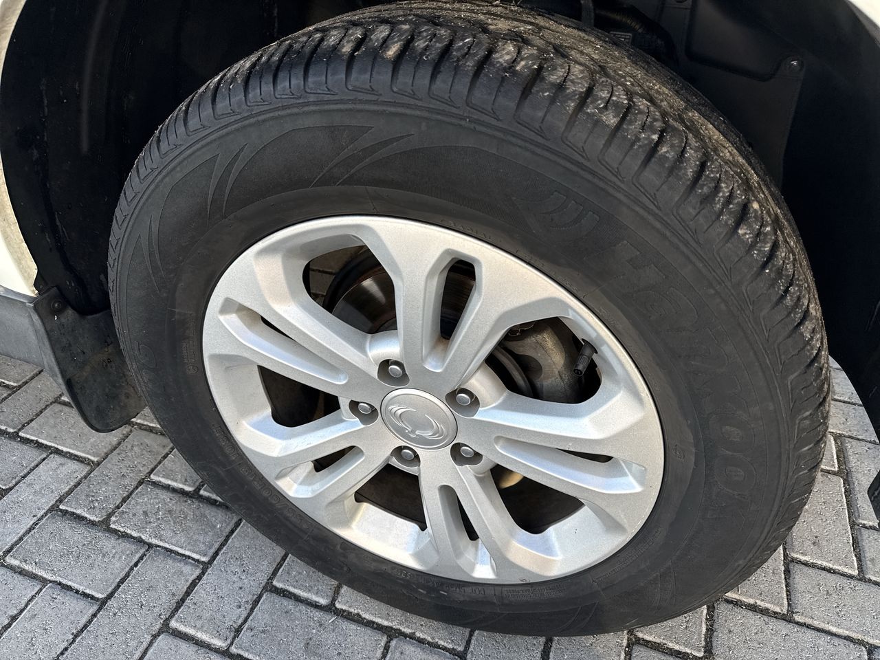 SSANGYONG - 17