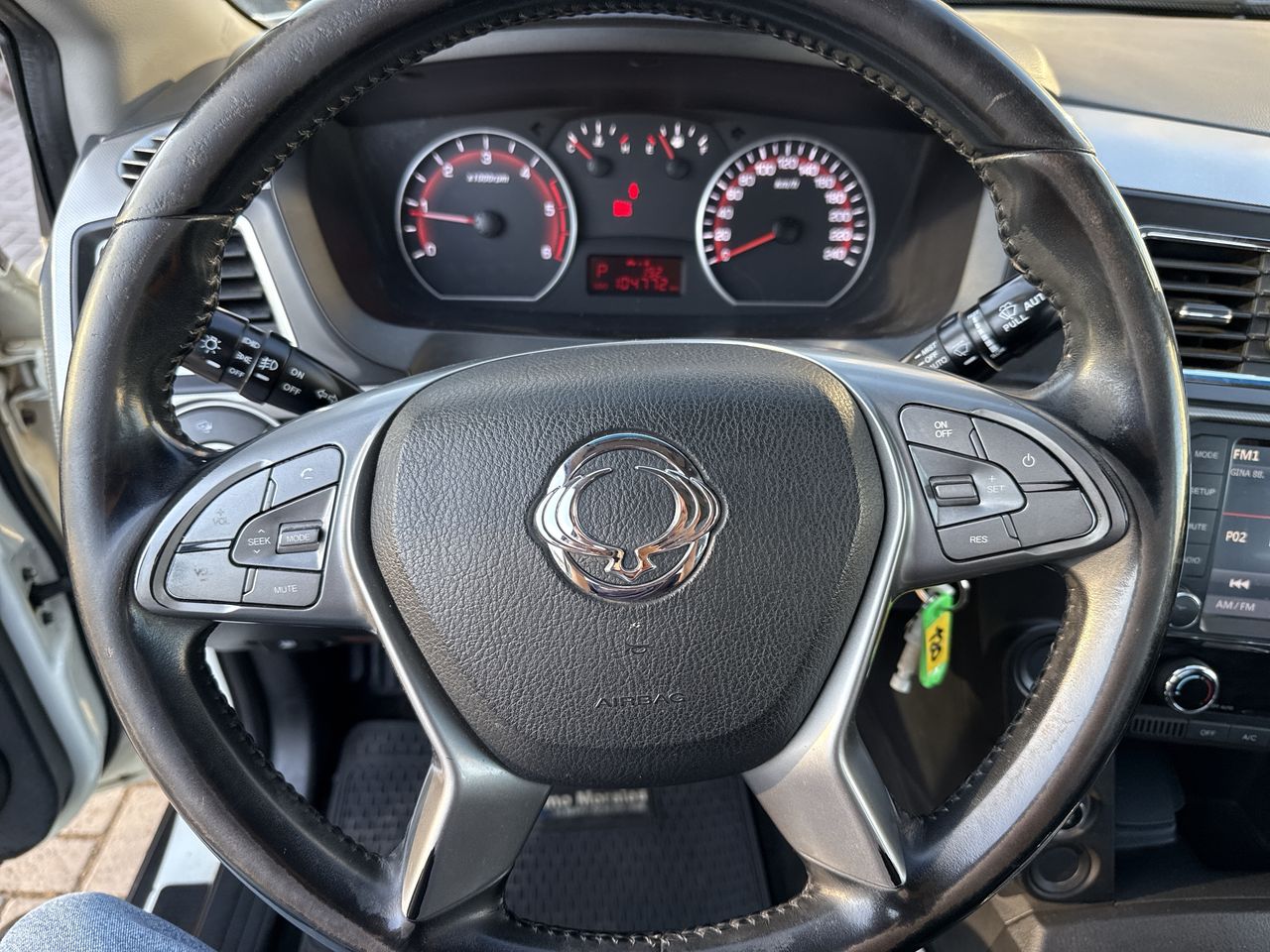 SSANGYONG - 25
