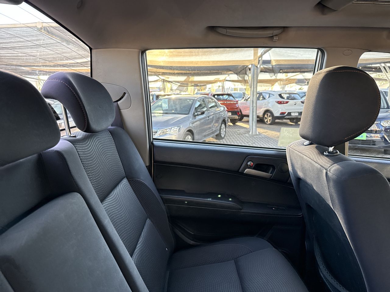 SSANGYONG - 14