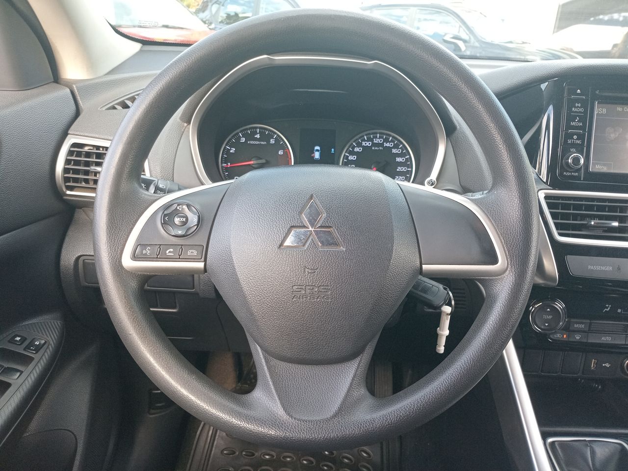 MITSUBISHI - 24