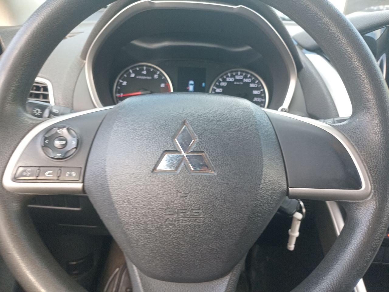 MITSUBISHI - 25