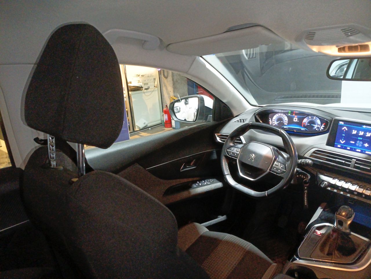 PEUGEOT - 5