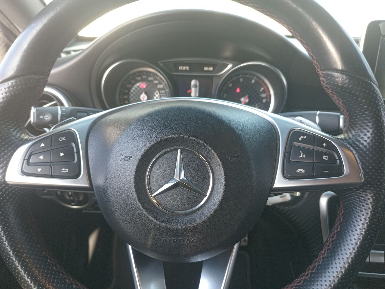 MERCEDES BENZ - 27