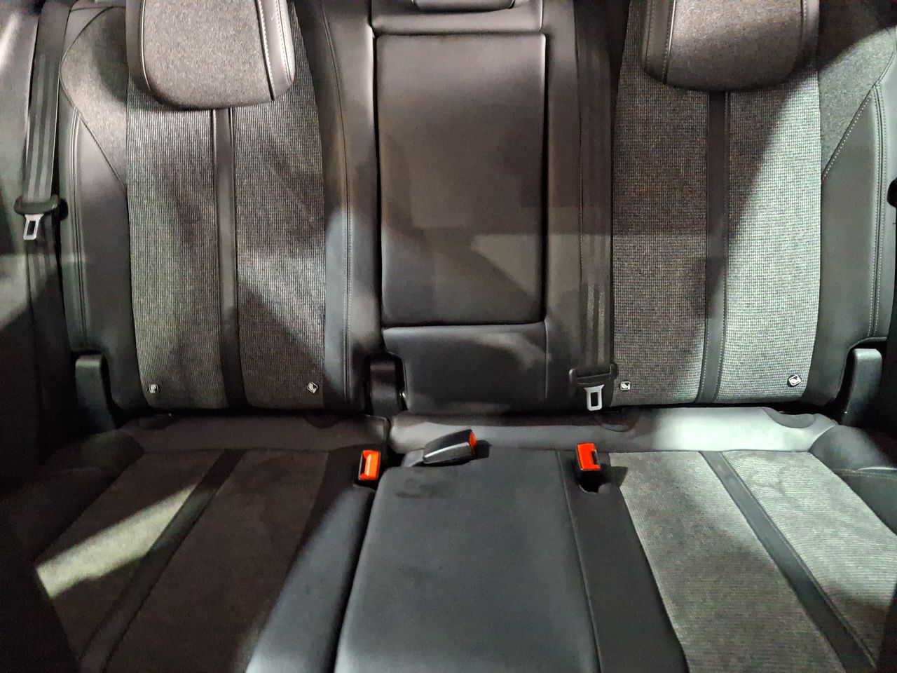 Peugeot 3008 — foto 34 de 35