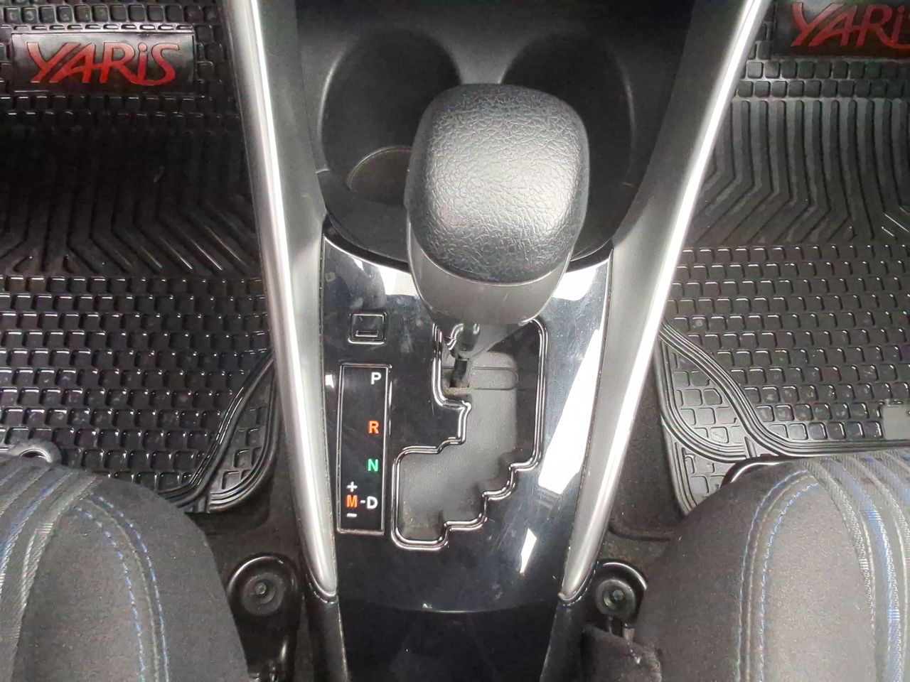 TOYOTA - 23