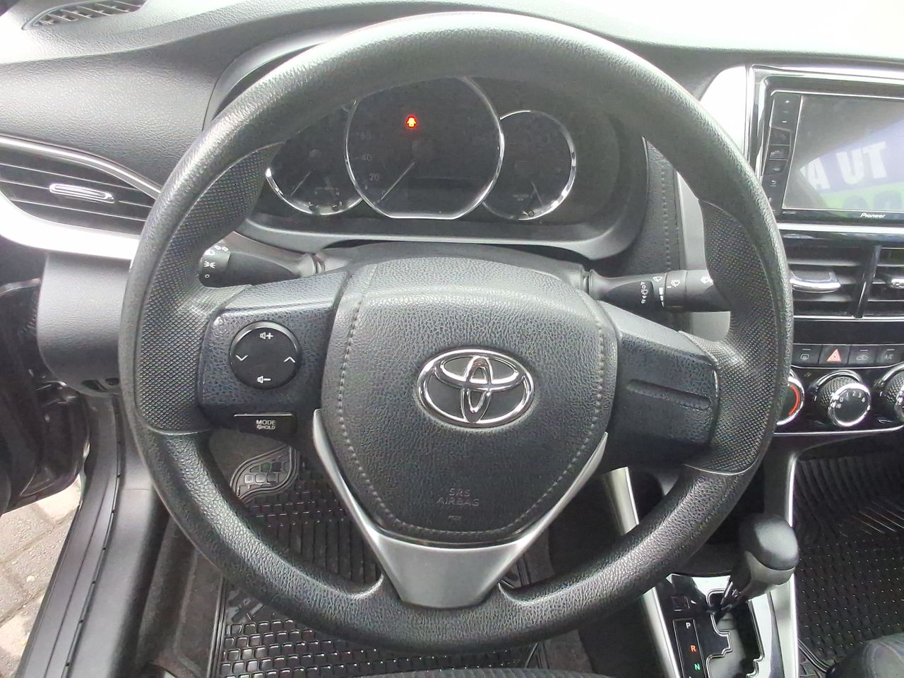 TOYOTA - 17