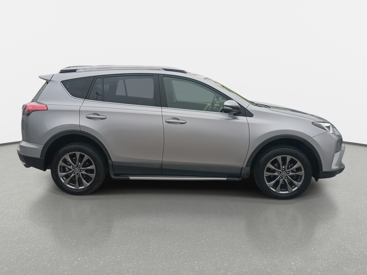Toyota RAV4 — foto 9 de 35
