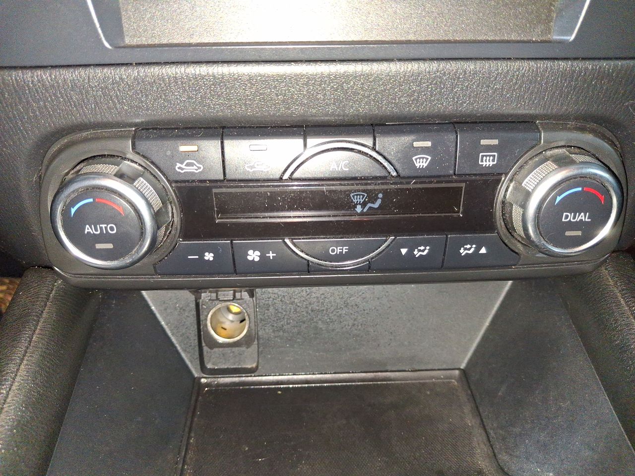 MAZDA - 29