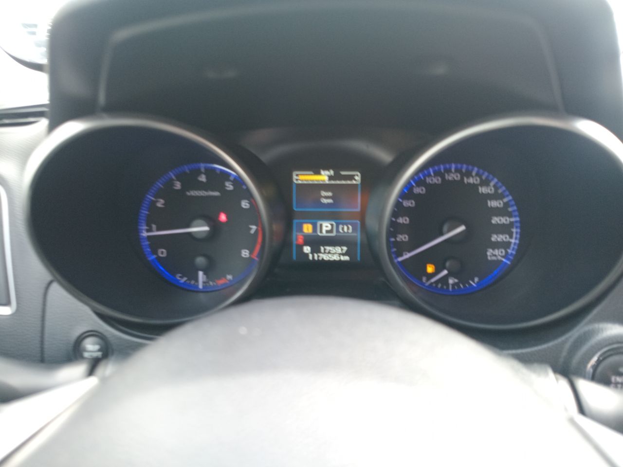 Subaru Outback — foto 18 de 27