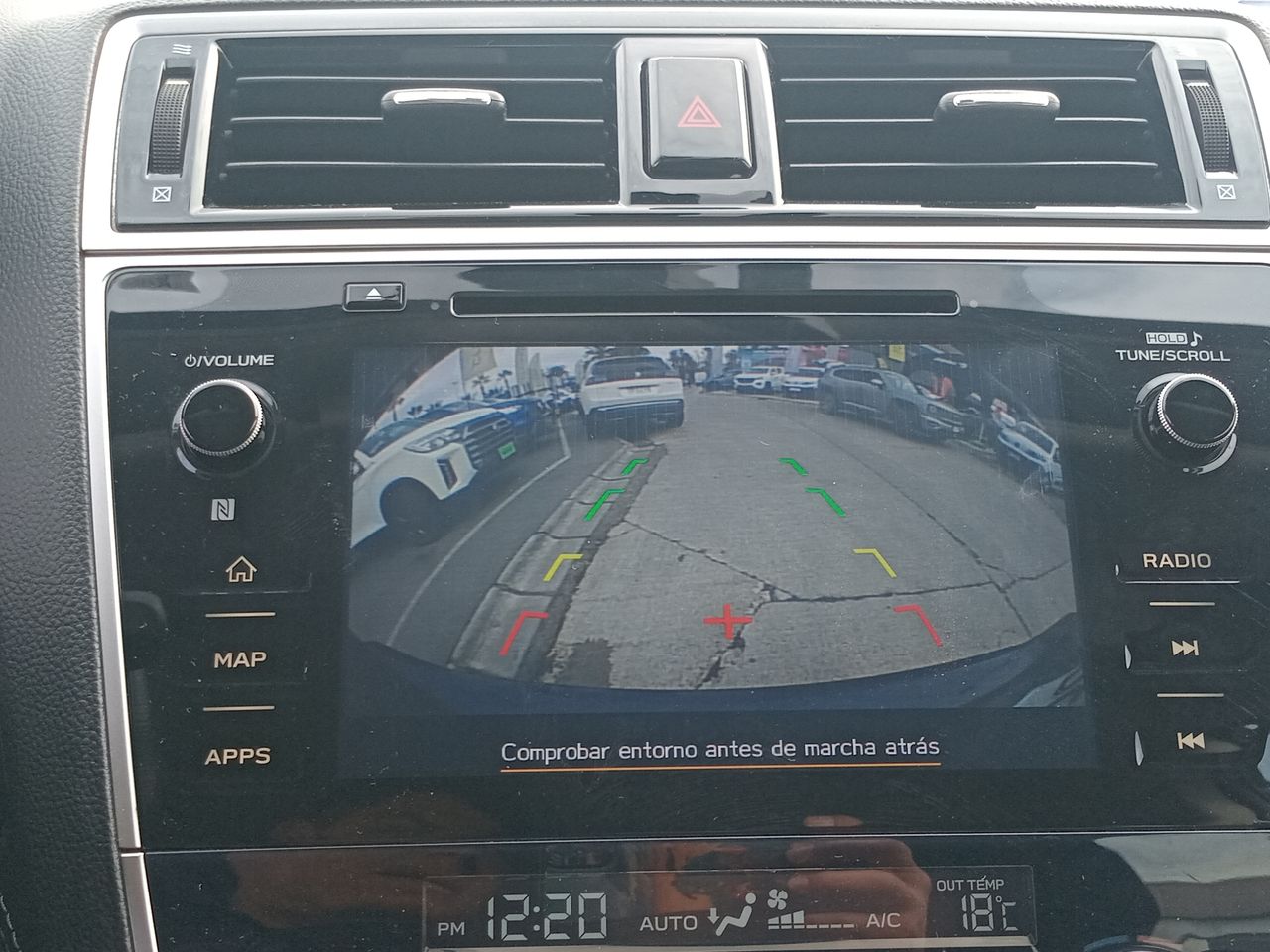 Subaru Outback — foto 20 de 27