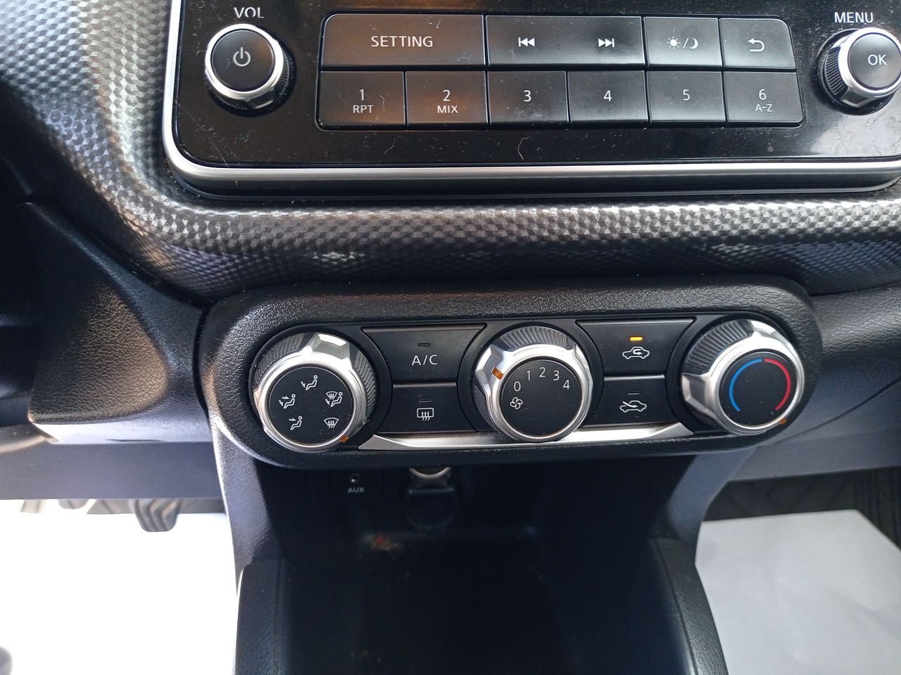 NISSAN - 32