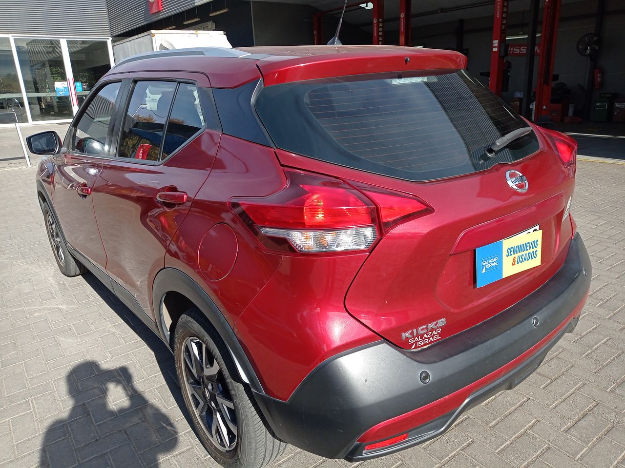 NISSAN - 7