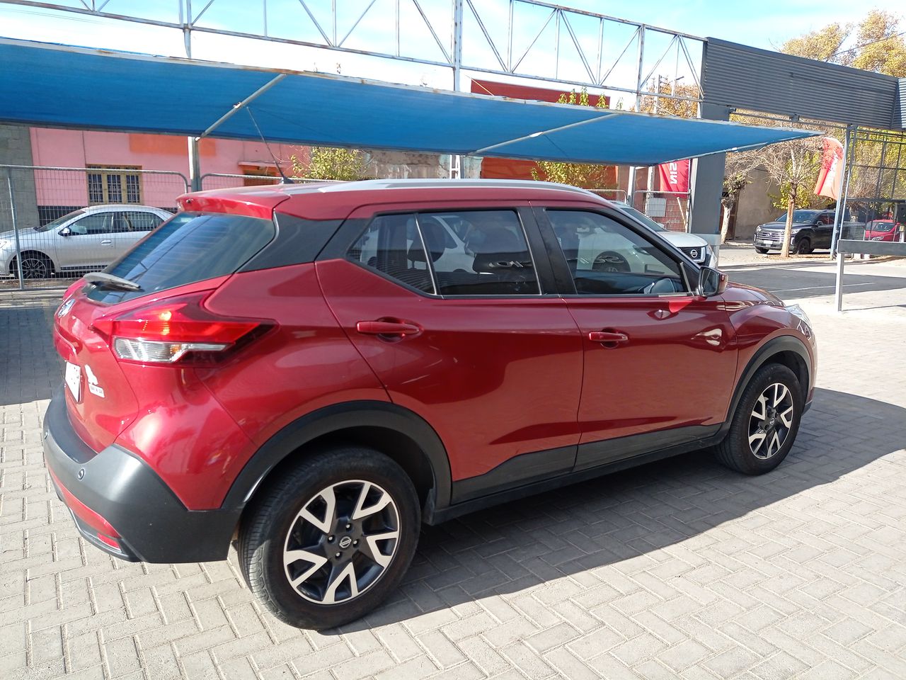 NISSAN - 10