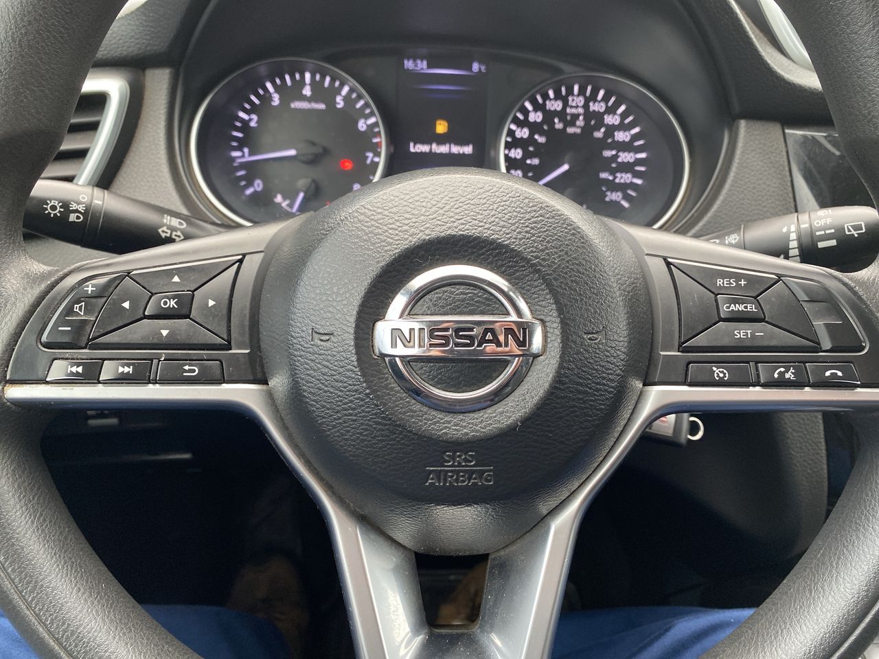 NISSAN - 18