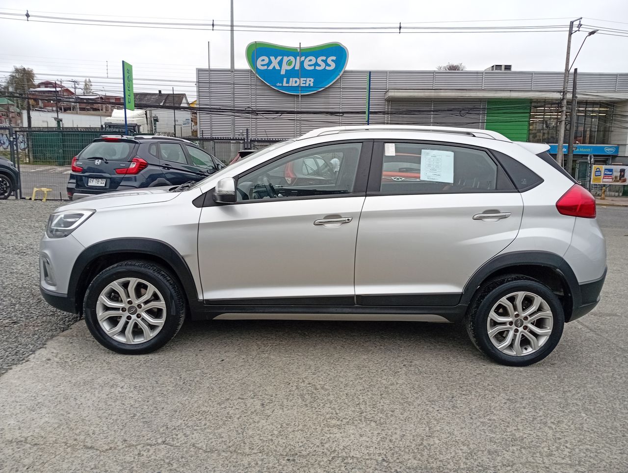 CHERY - 4