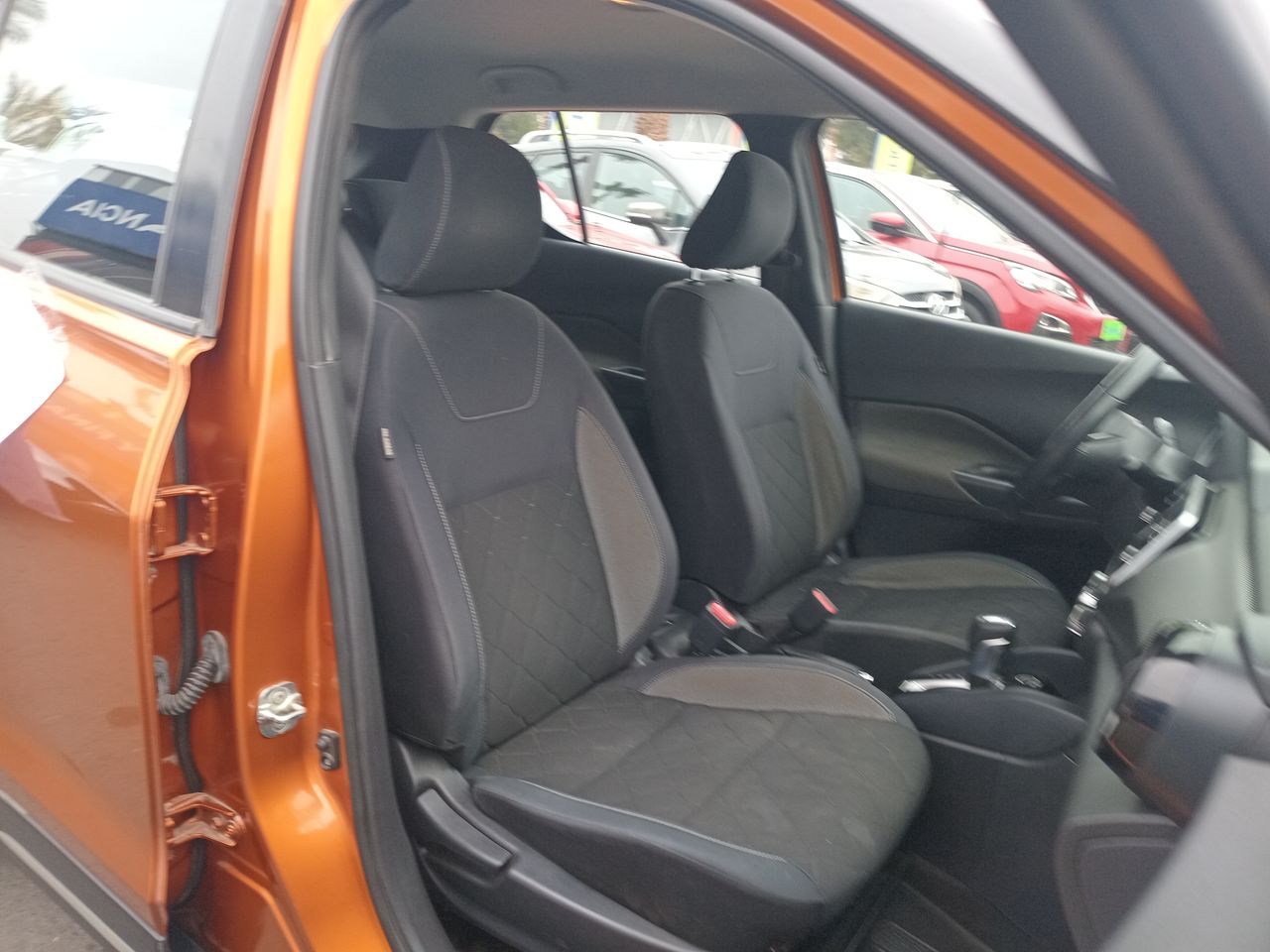 NISSAN - 22