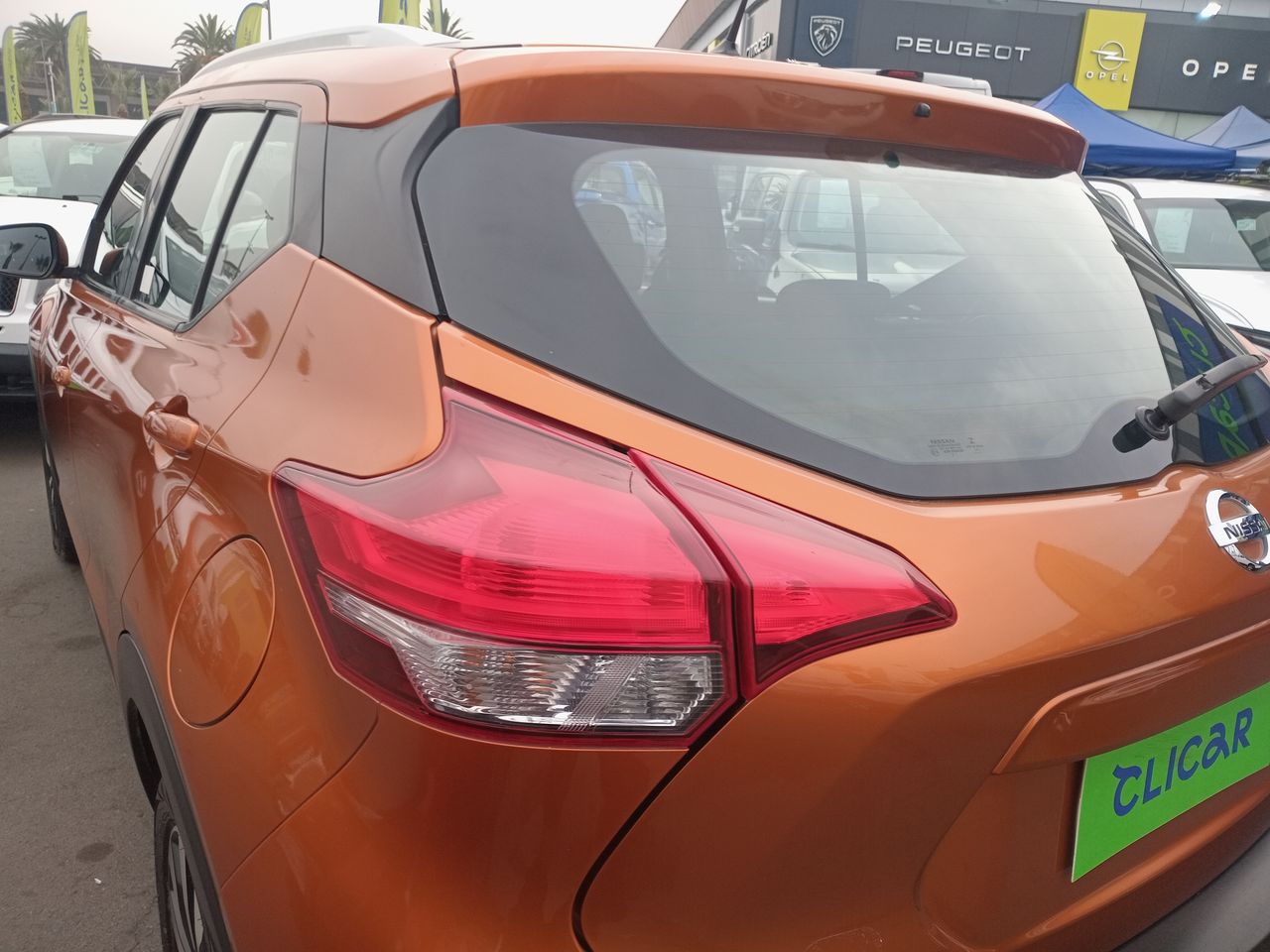 NISSAN - 10