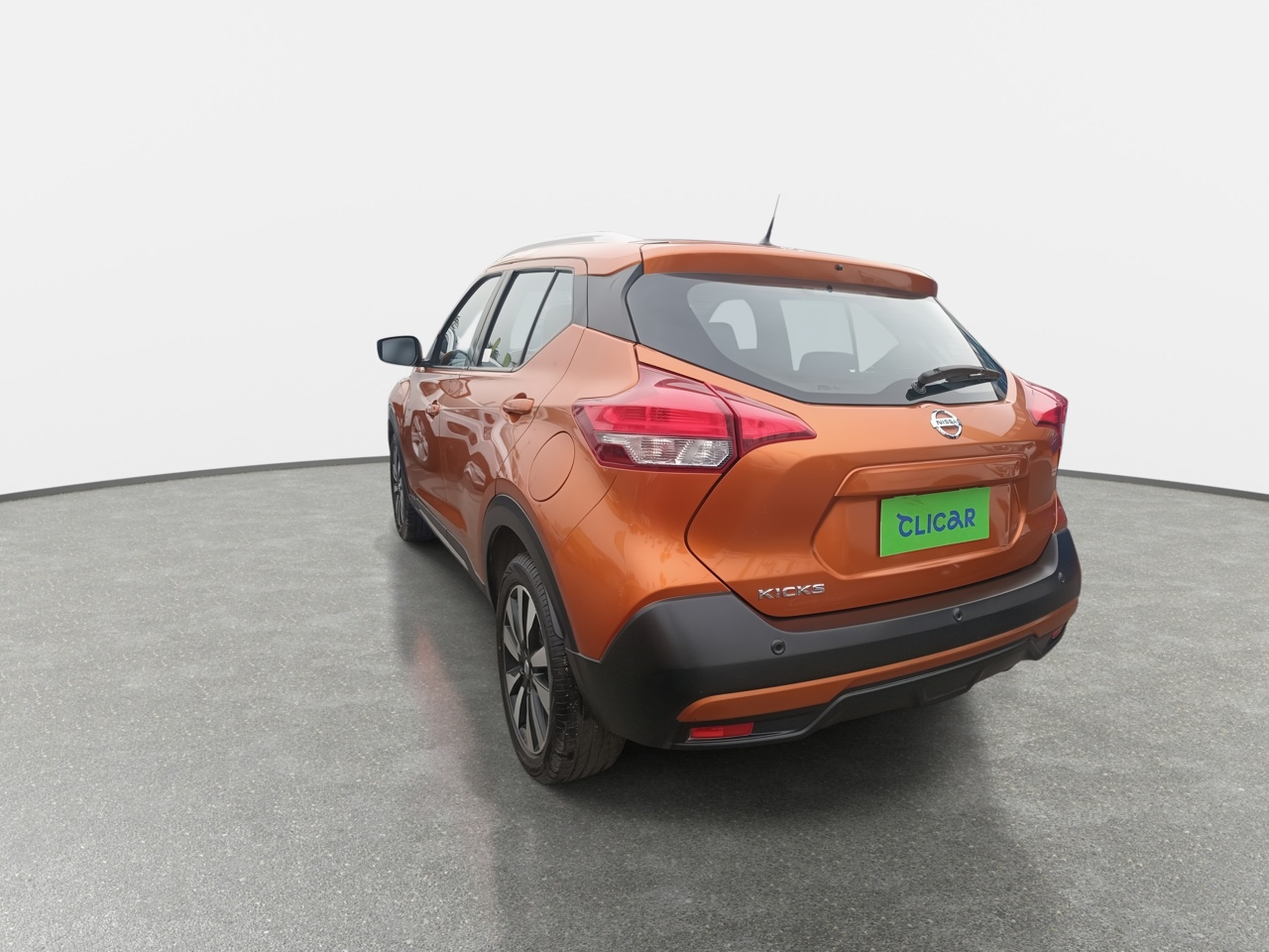 NISSAN - 5