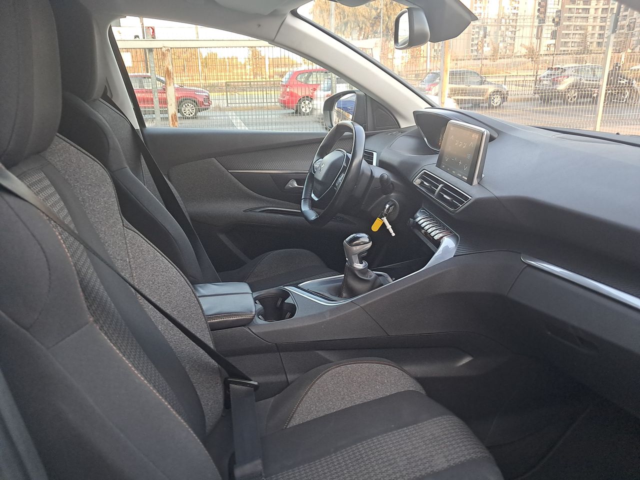 Peugeot 3008 — foto 17 de 34
