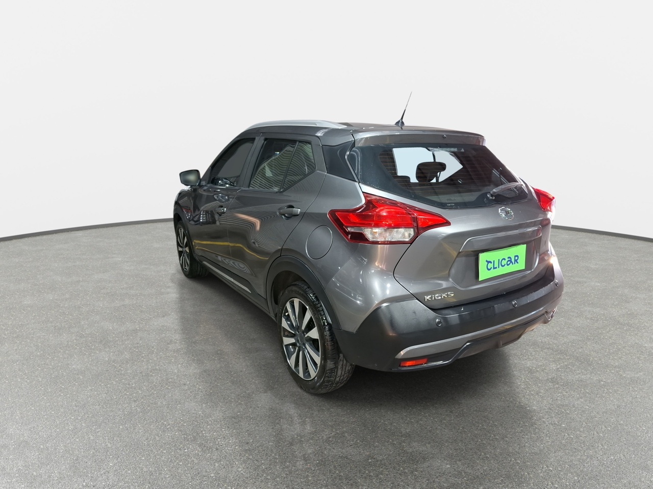 NISSAN - 5
