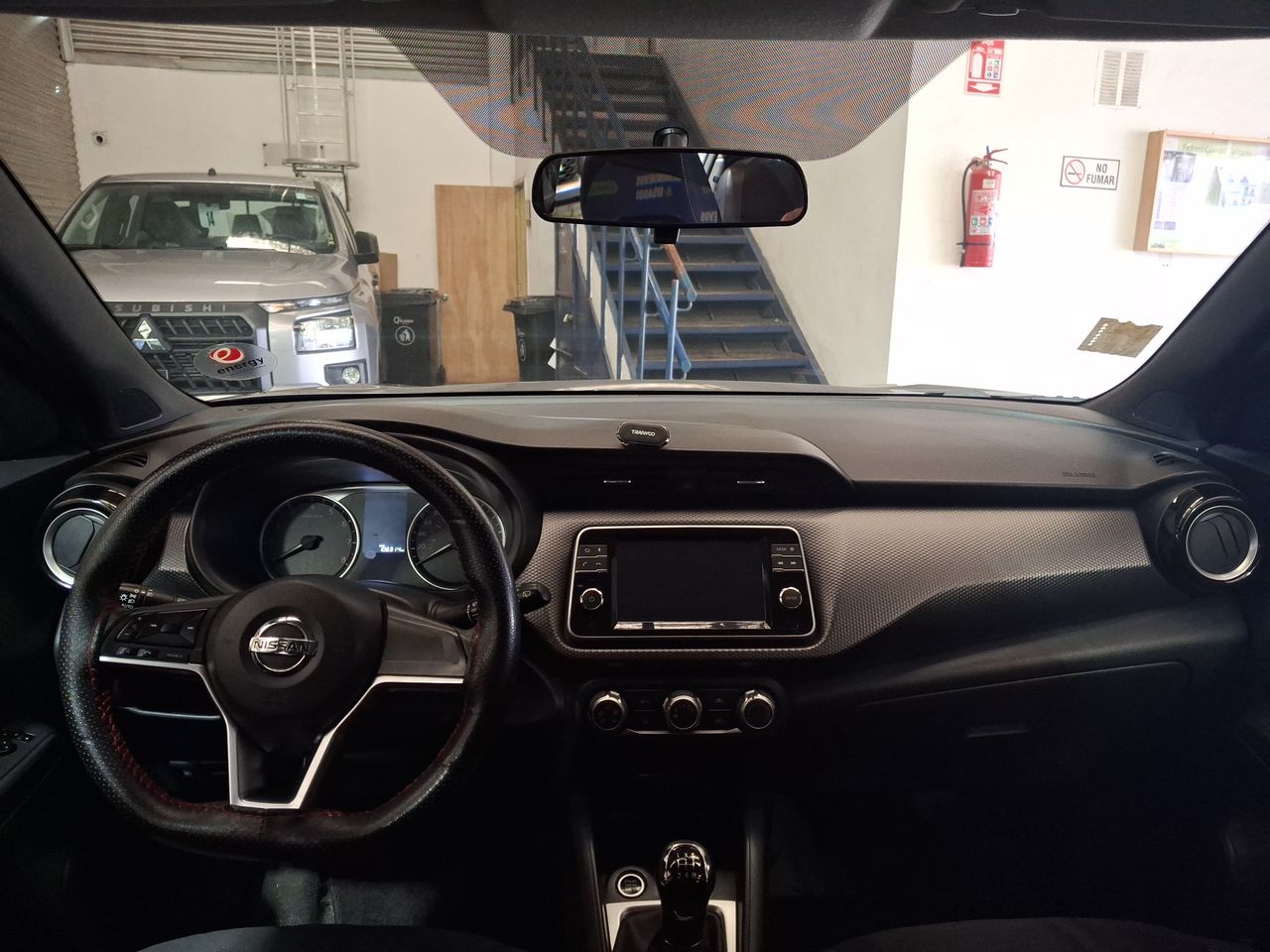 NISSAN - 1