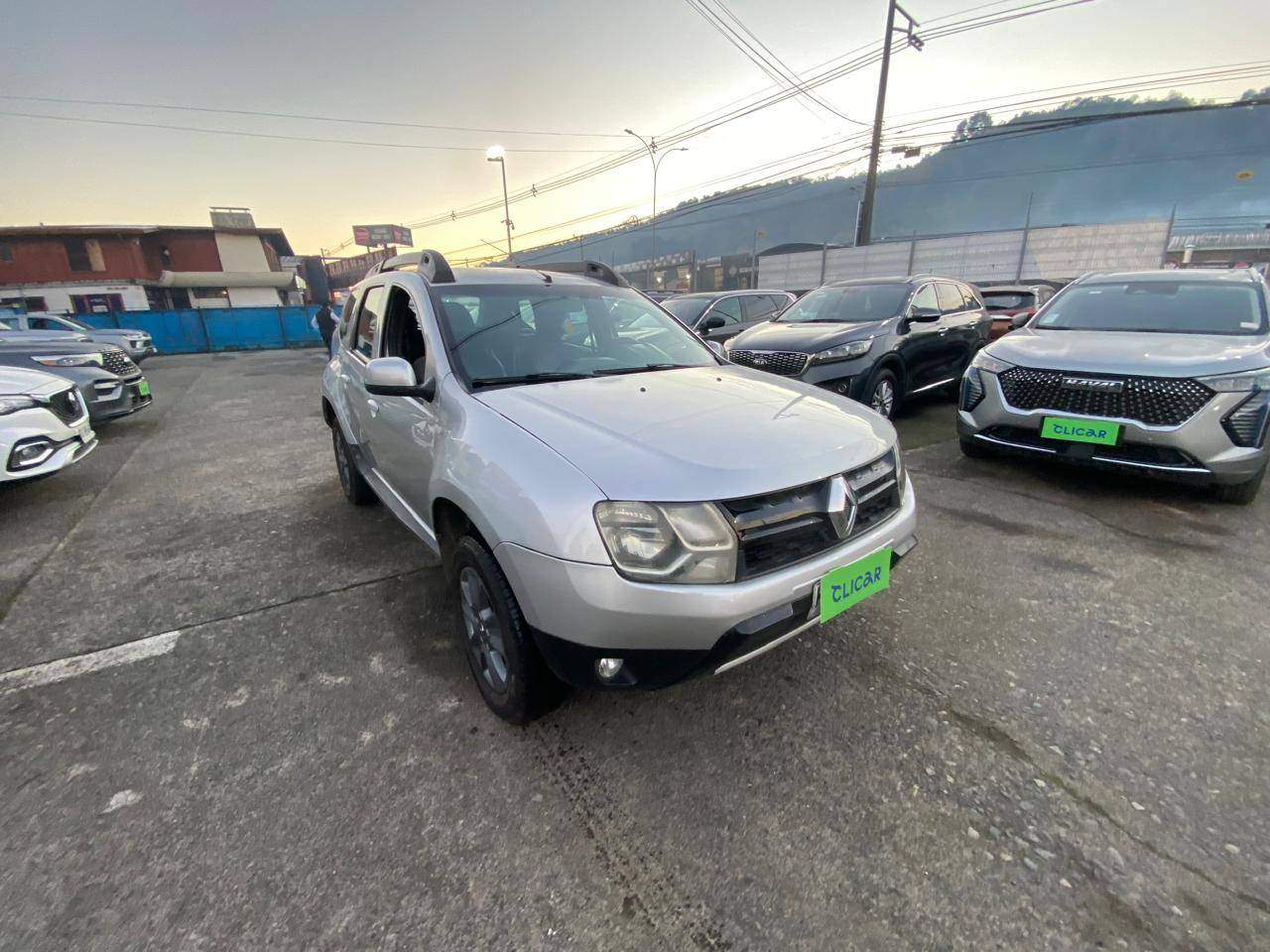 RENAULT