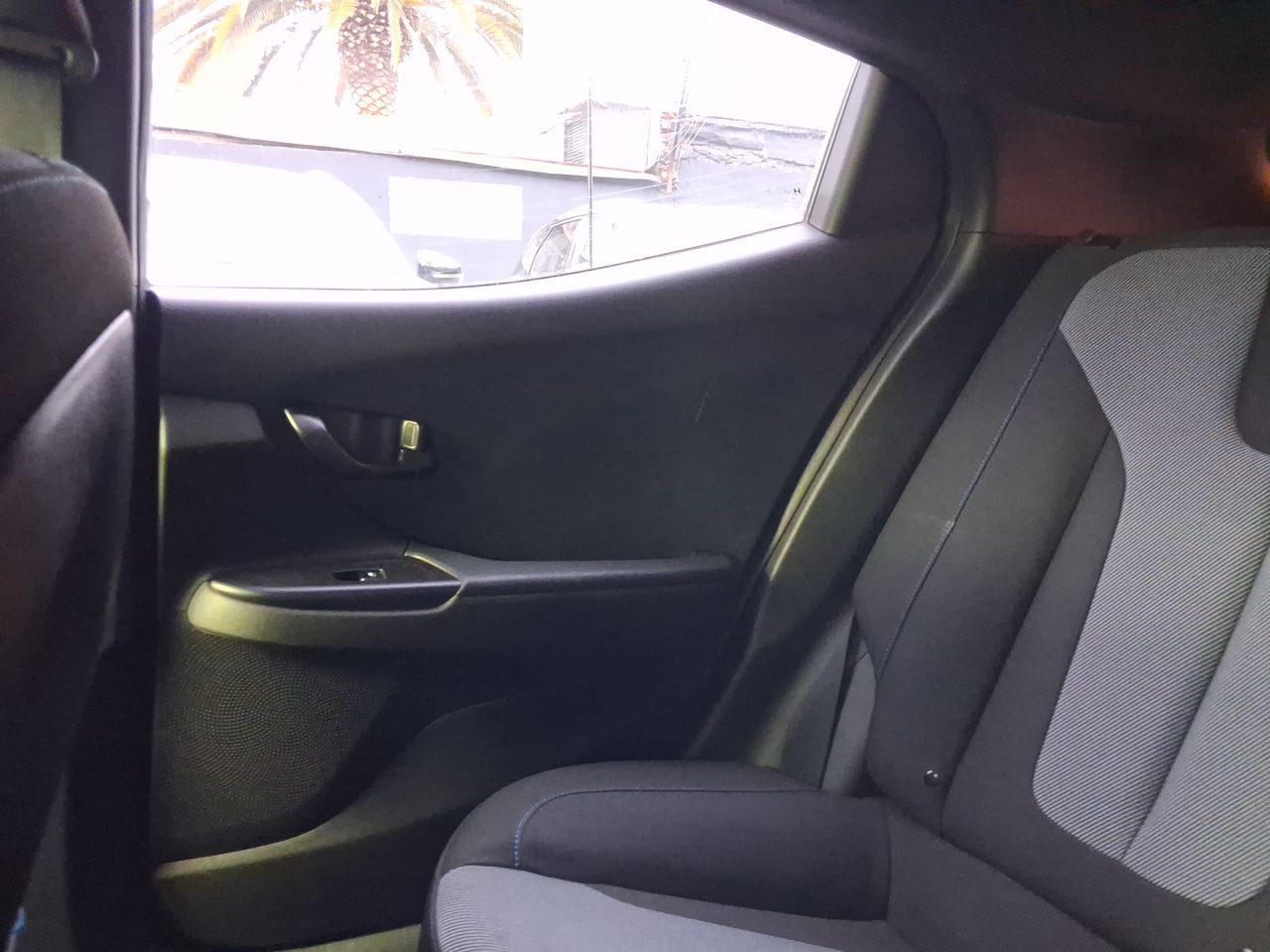 HYUNDAI - 4