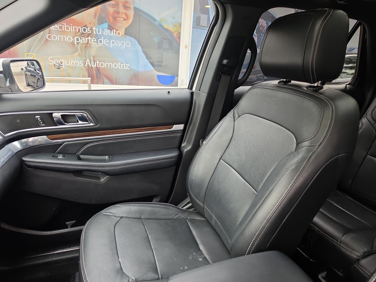 KIA Carnival — foto 27 de 30