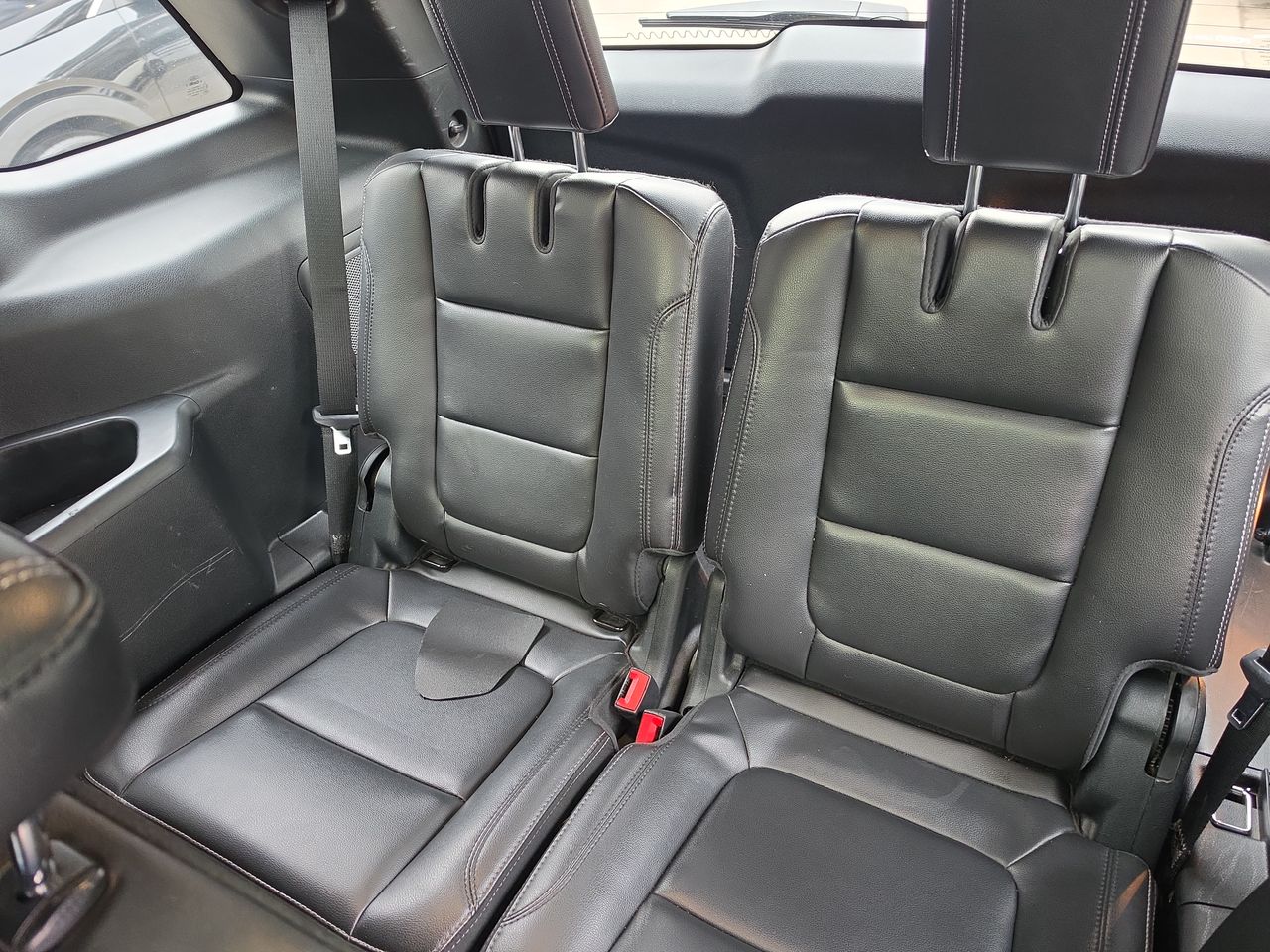 KIA Carnival — foto 29 de 30