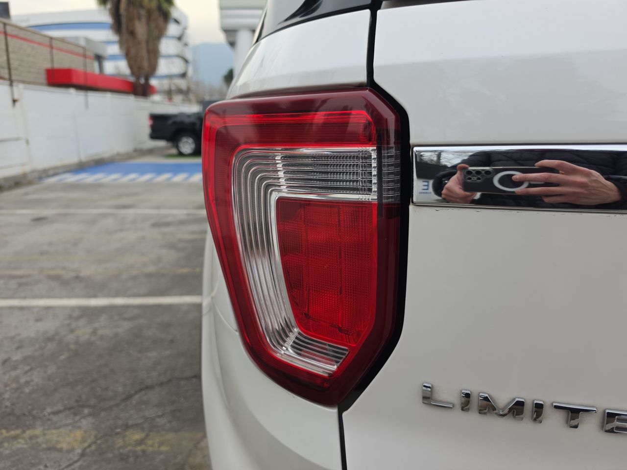 KIA Carnival — foto 13 de 30