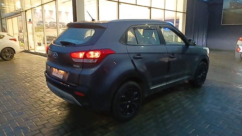 HYUNDAI - 4
