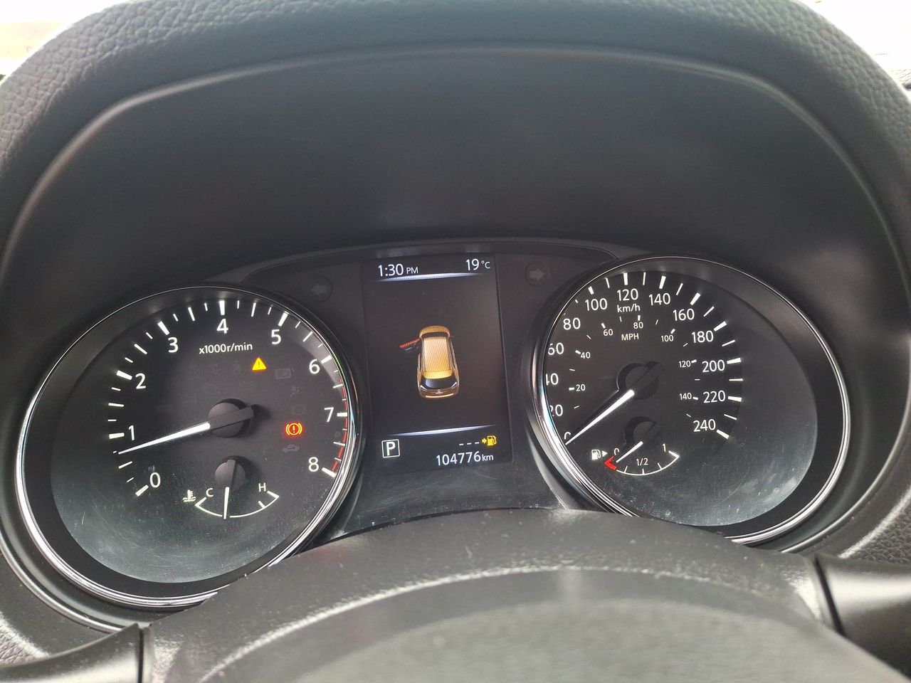 Nissan X-Trail — foto 20 de 26
