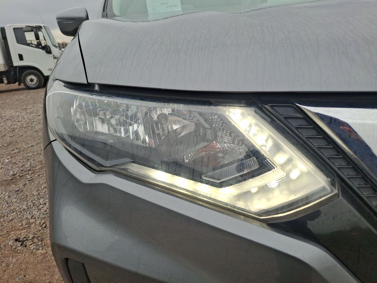 Nissan X-Trail — foto 11 de 26