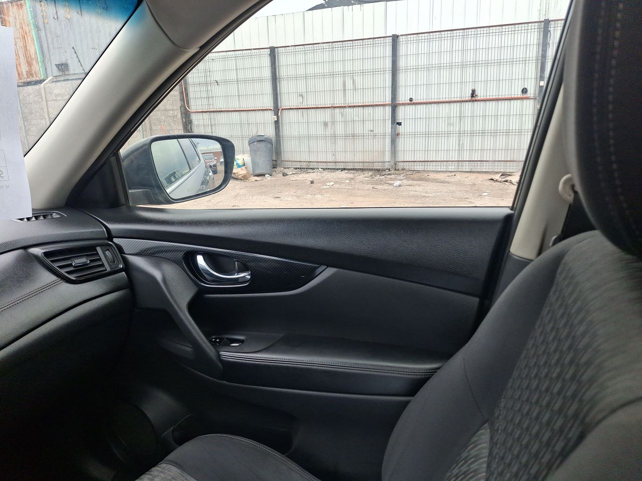 Nissan X-Trail — foto 3 de 26