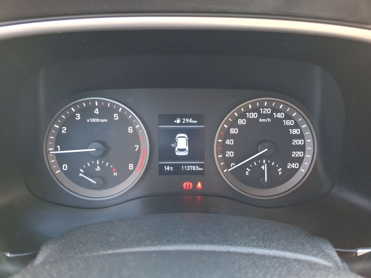 HYUNDAI - 27