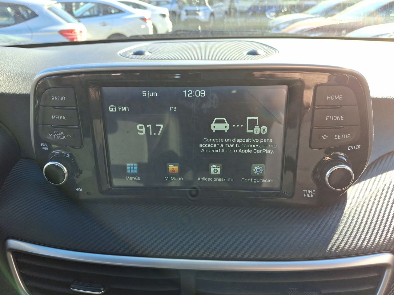 HYUNDAI - 28