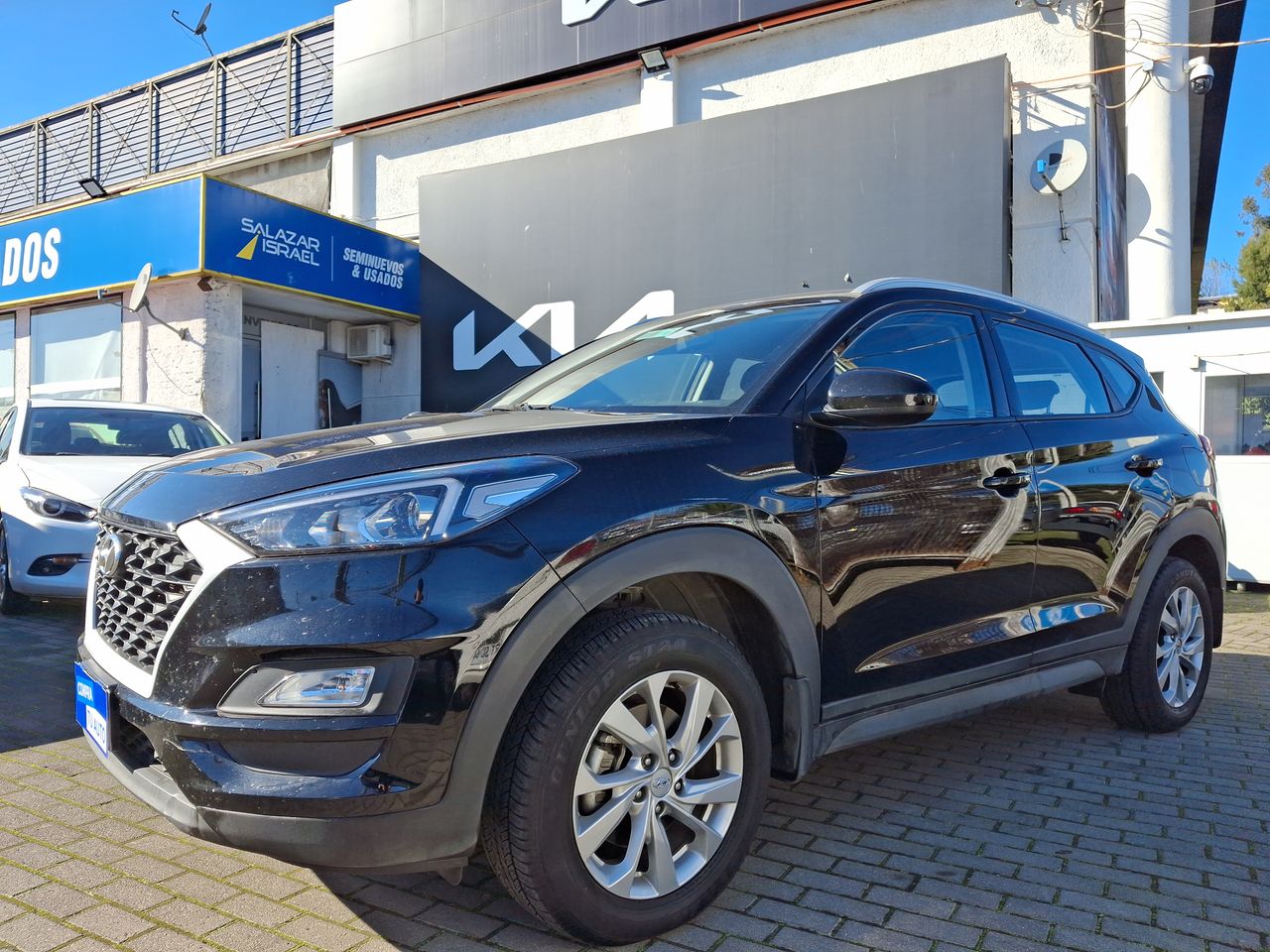 HYUNDAI - 3
