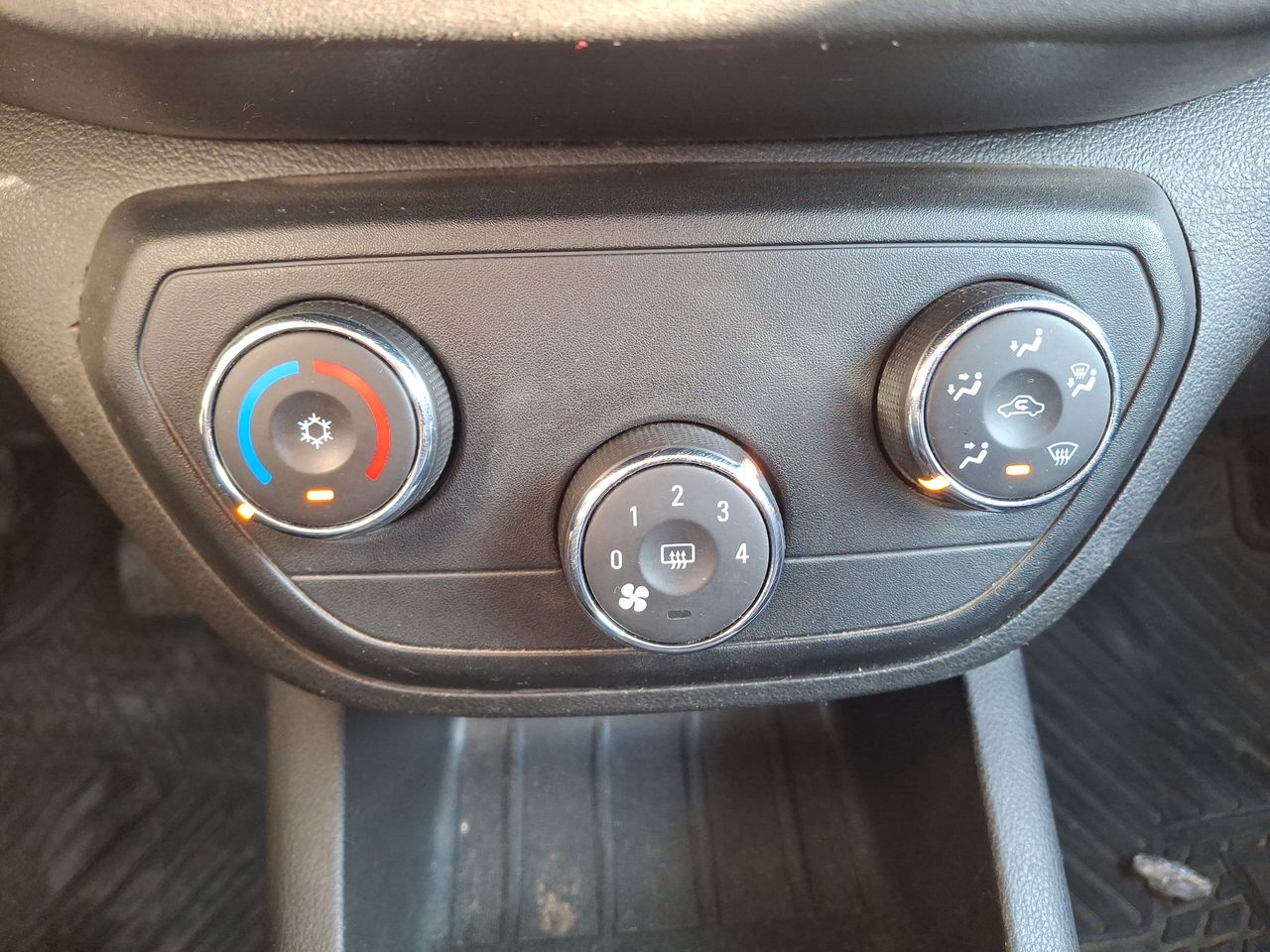 CHEVROLET - 27