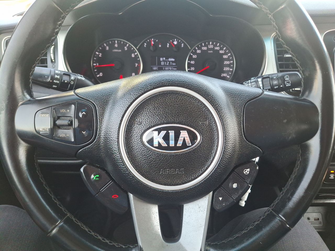 KIA - 24