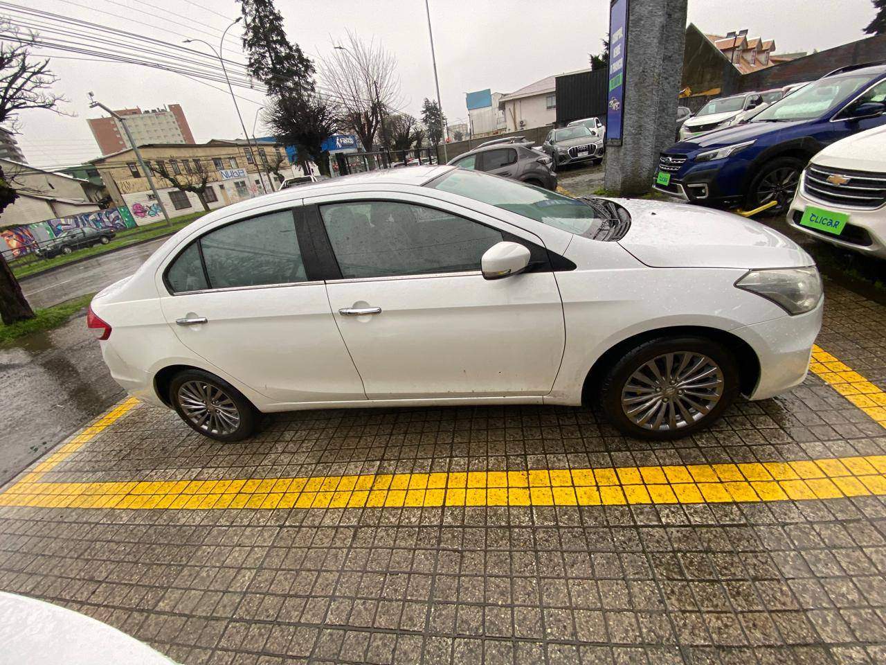 SUZUKI - 3
