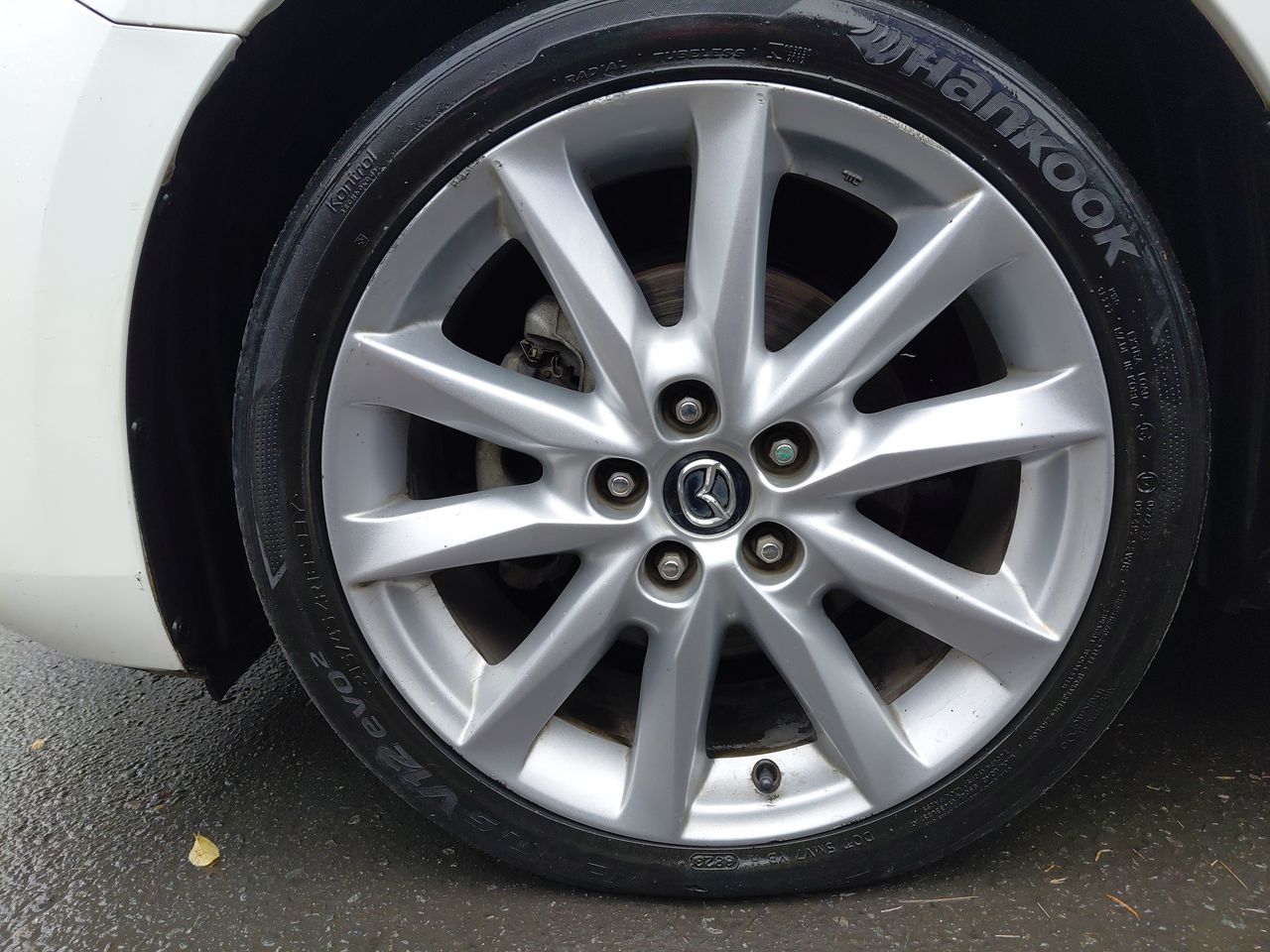 Mazda 3 — foto 16 de 36