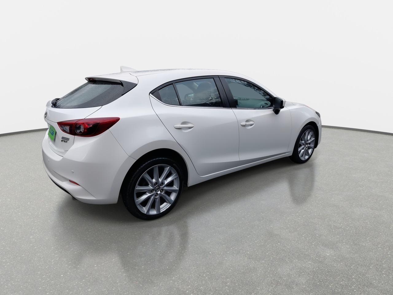 Mazda 3 — foto 8 de 36
