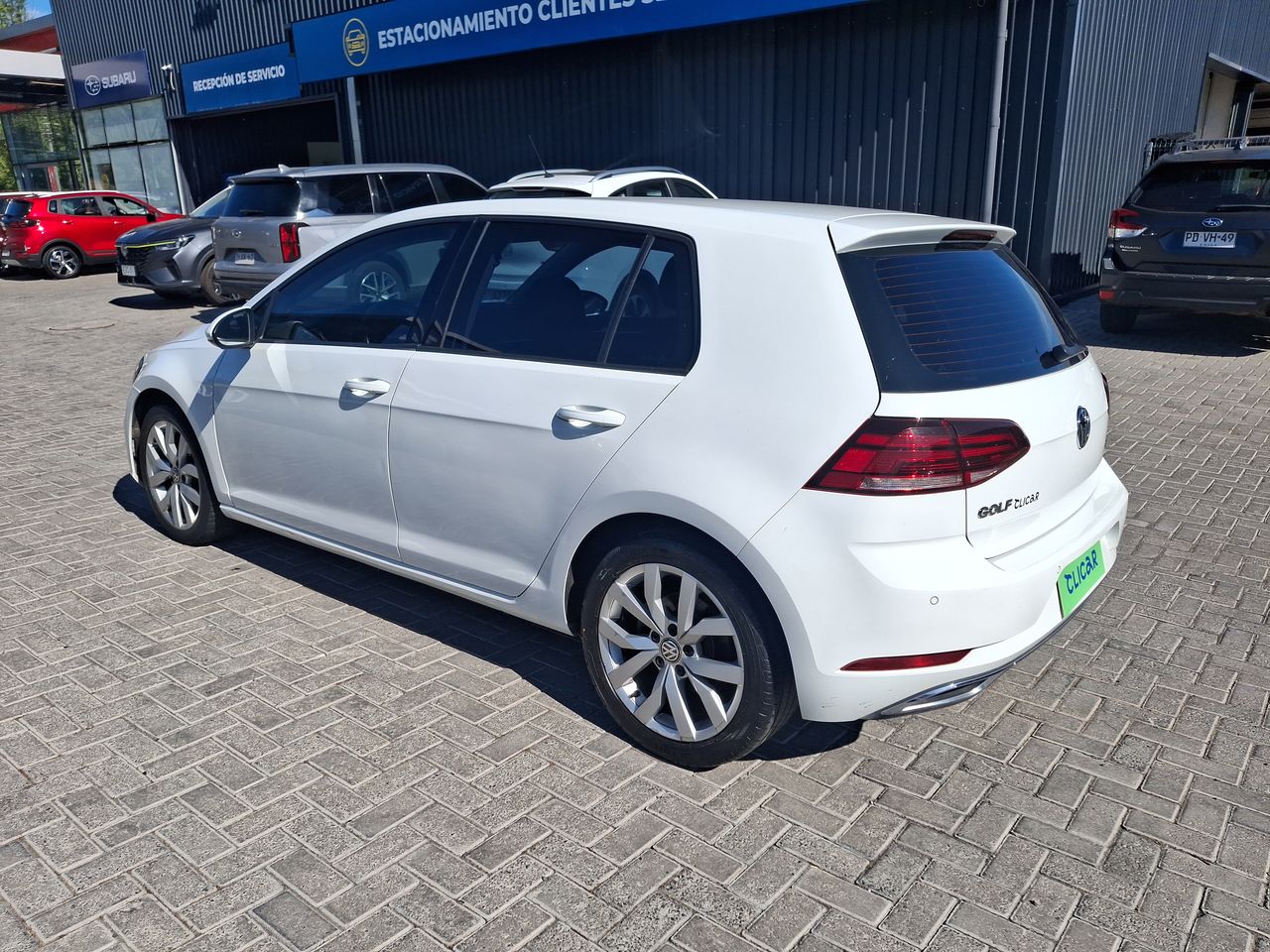 VOLKSWAGEN - 5