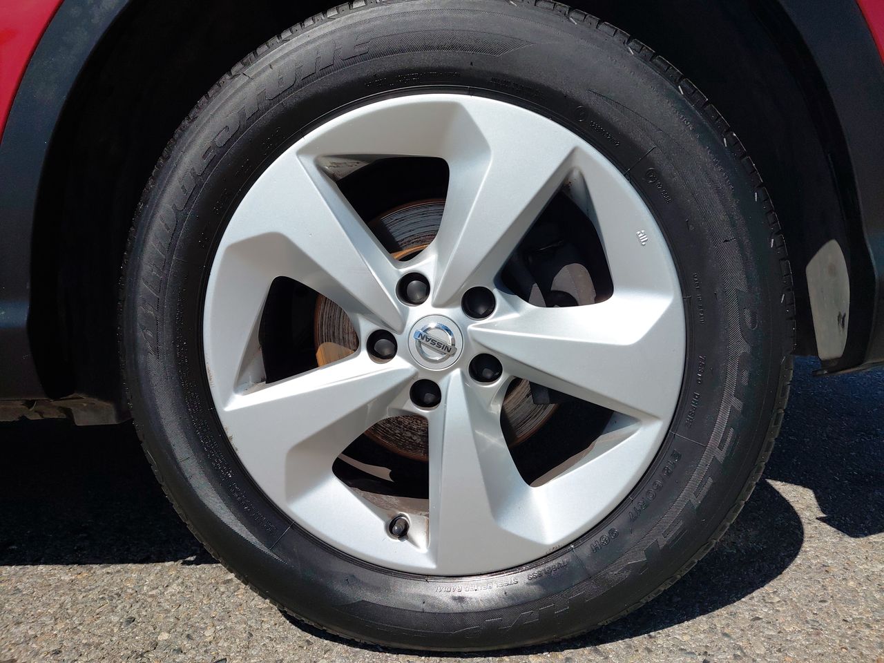 NISSAN - 15