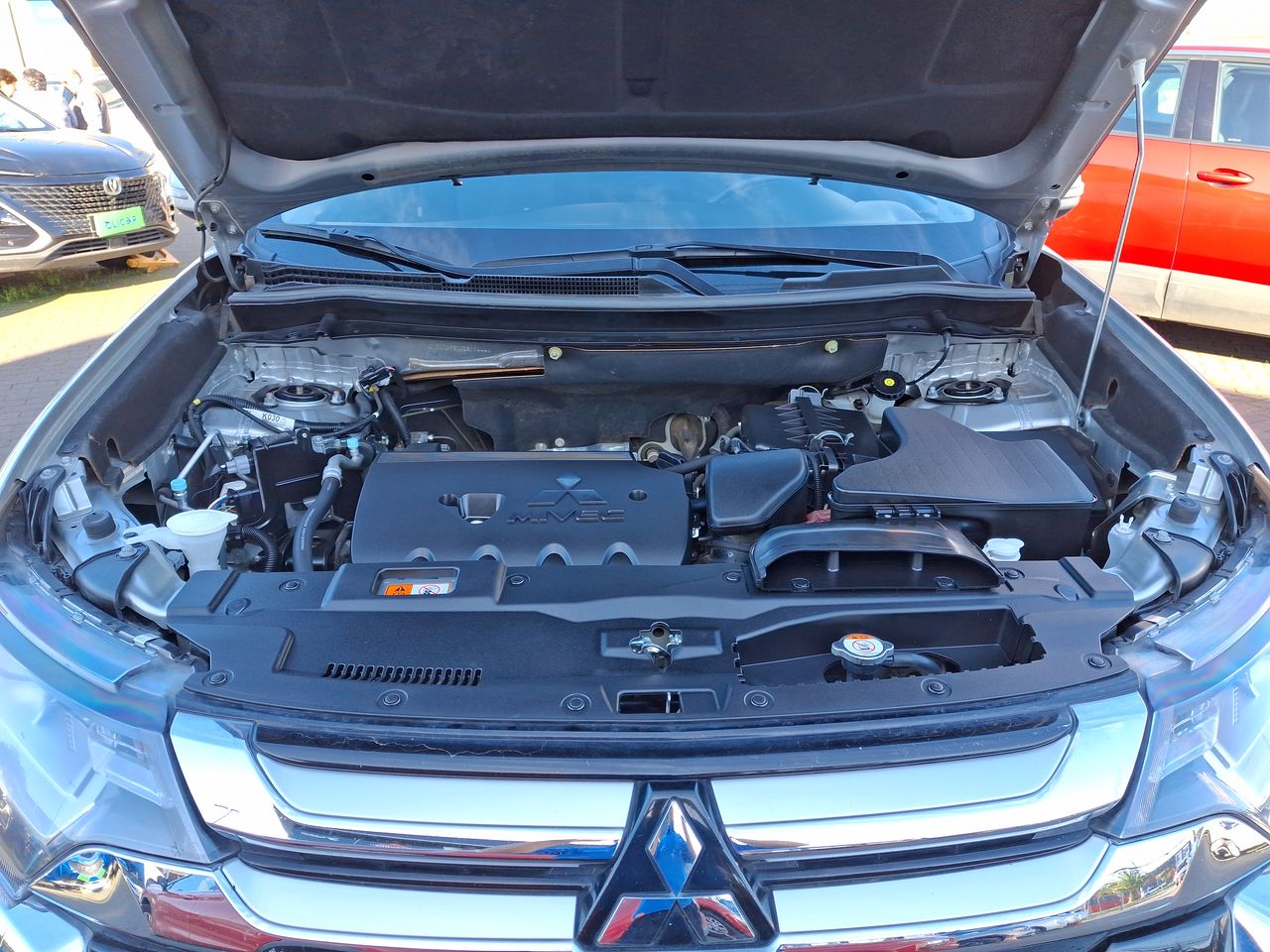 MITSUBISHI - 18