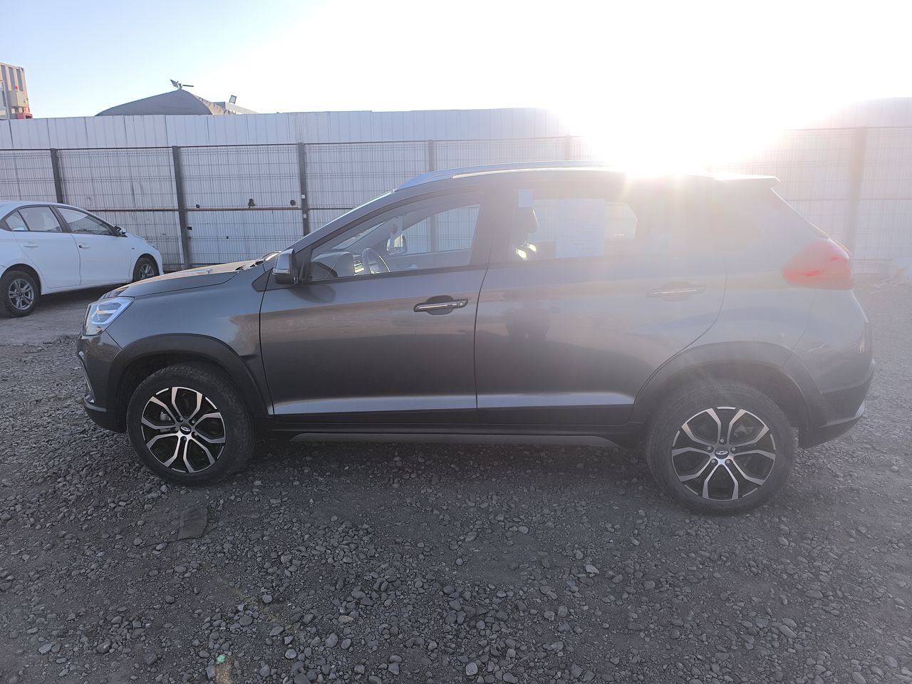 CHERY - 4