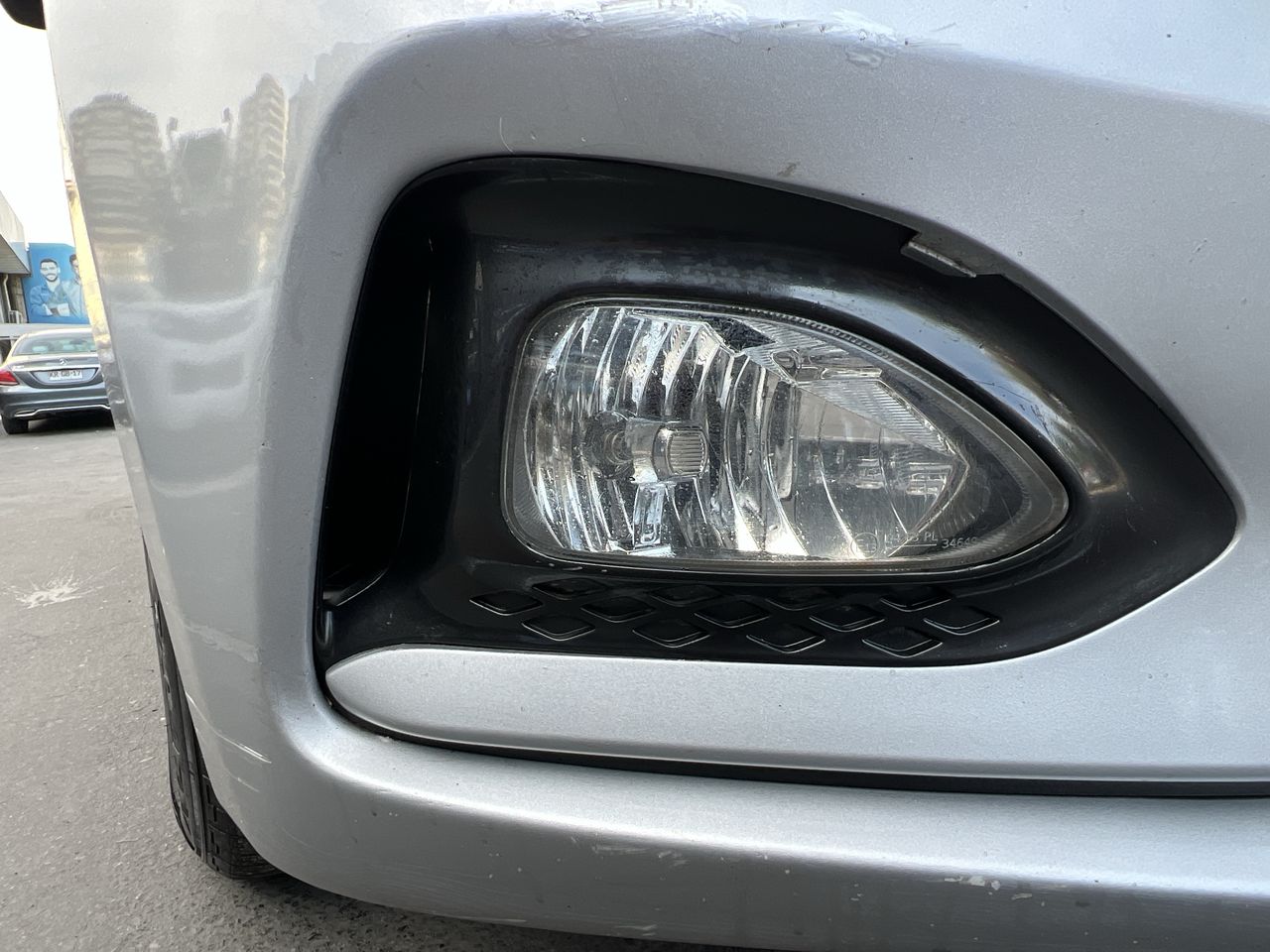 HYUNDAI - 20
