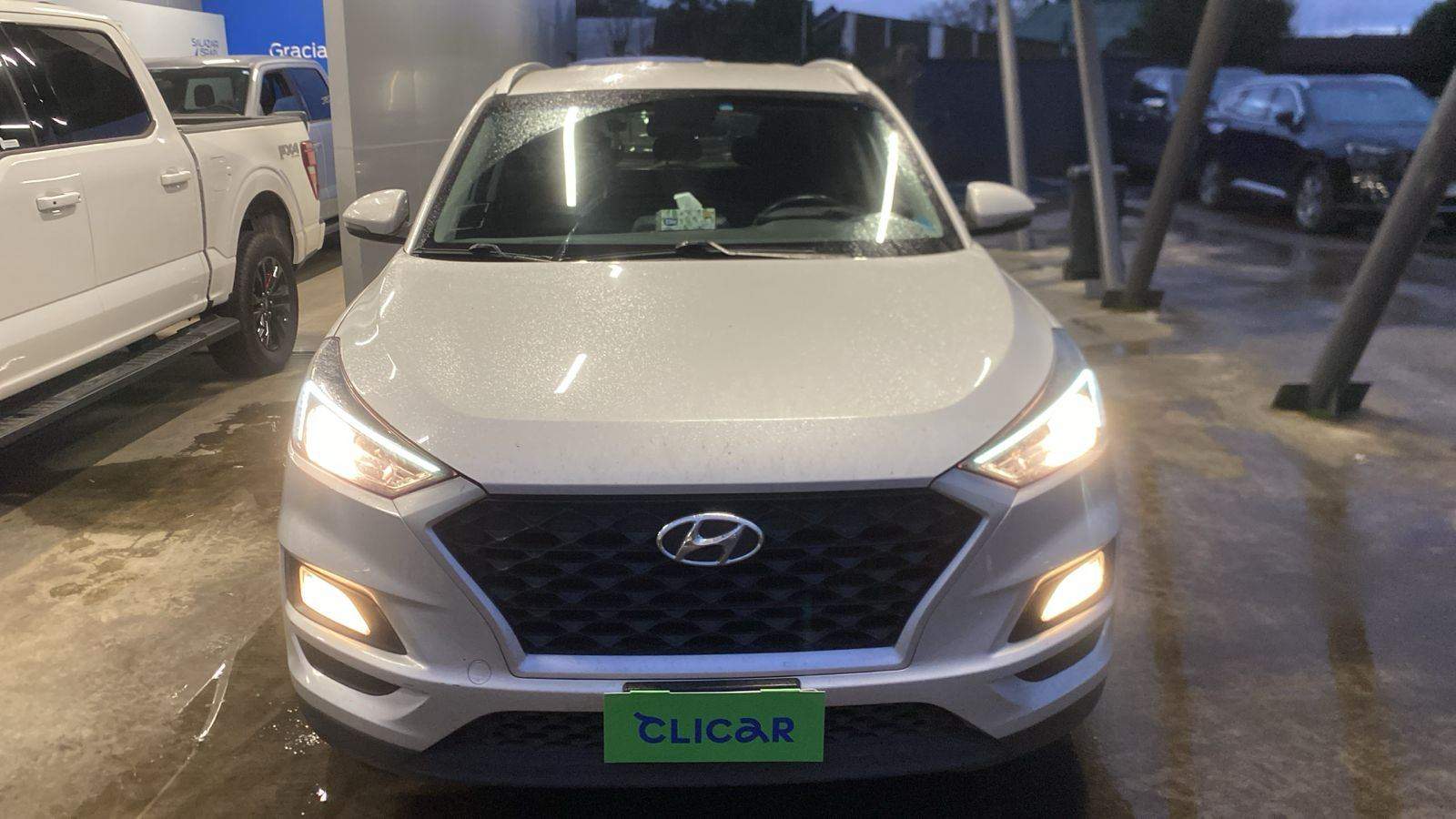 HYUNDAI - 1
